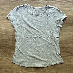 Eddie Bauer Gray Short-Sleeve T-Shirt Size: 8